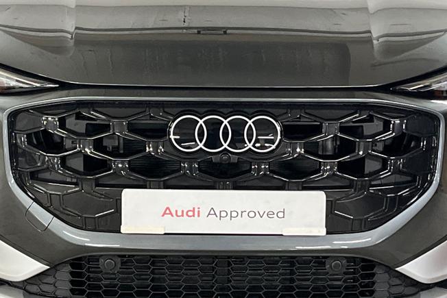 AUDI Q3 Photo 29
