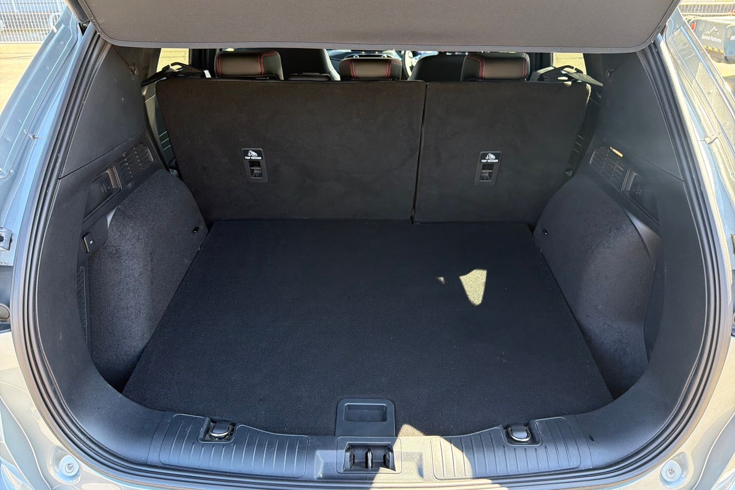Ford KUGA Photo 20