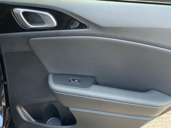 Kia Ceed Photo 32