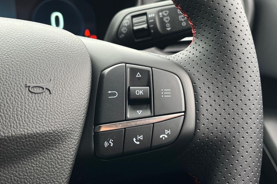 Ford Focus Photo autoimg-3733b40048058ac44316d15981ebe67ae4c7ae17.jpg