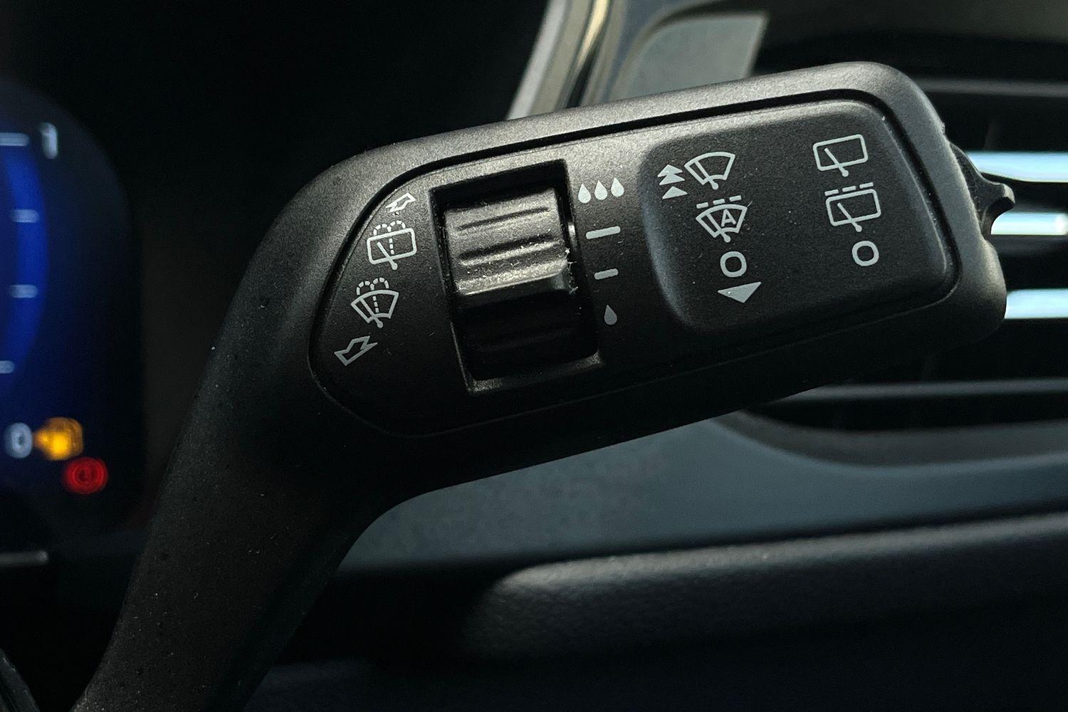 Ford KUGA Photo 14