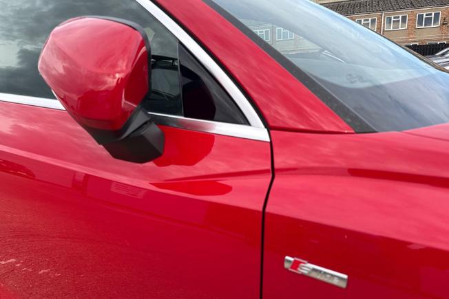 Audi Q3 Photo 21
