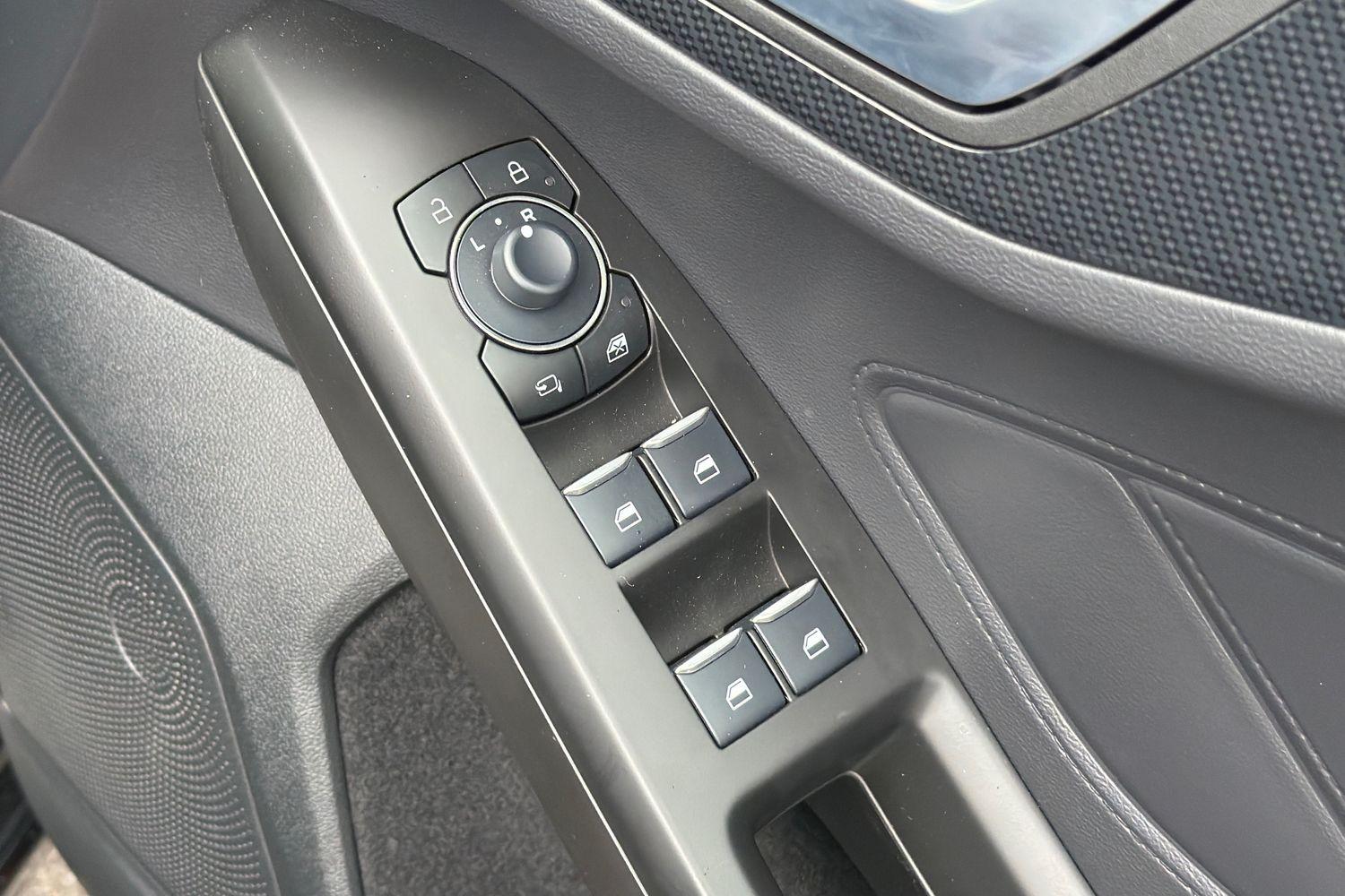 Ford Focus Photo 15
