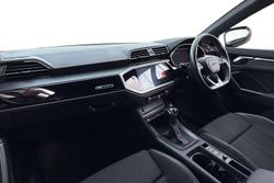 Audi Q3 Photo 2