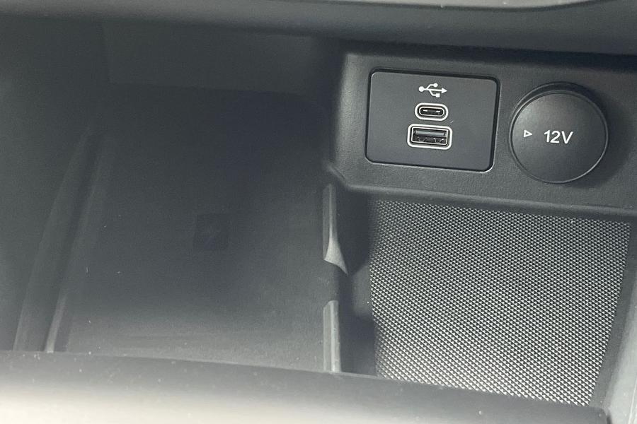 Ford FOCUS Photo autoimg-37423945835f83b0391dfc800be6c68845ff356d.jpg