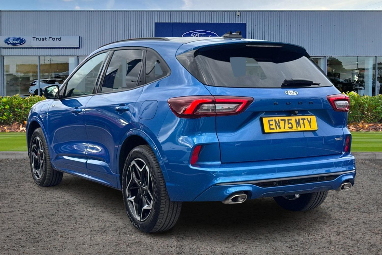 Ford KUGA Photo 1