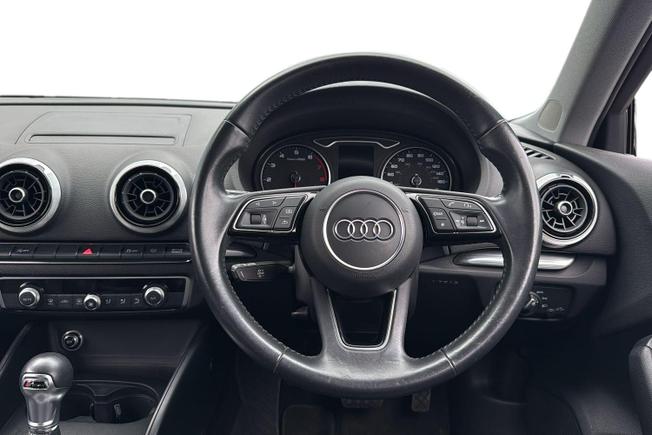 Audi A3 Photo 12