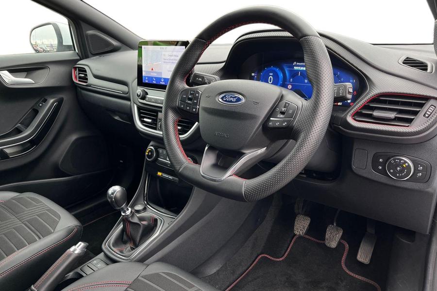 Ford PUMA Photo autoimg-374720b772a89fa37a36534be9c61e87b4aad86e.jpg