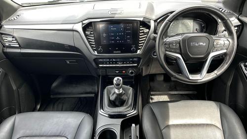 Isuzu D-Max Photo autoimg-374df2ad95cc3a38aa4f1b87d05421170f024a8b.jpg