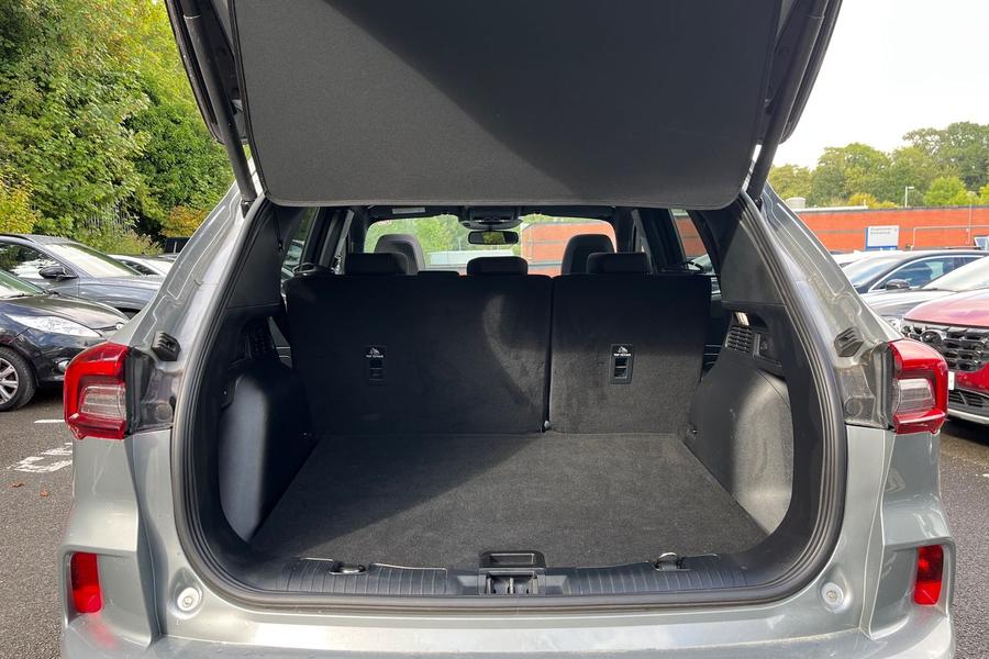 Ford Kuga Photo autoimg-375387d9fd17aa394a137b388472db62982159e7.jpg