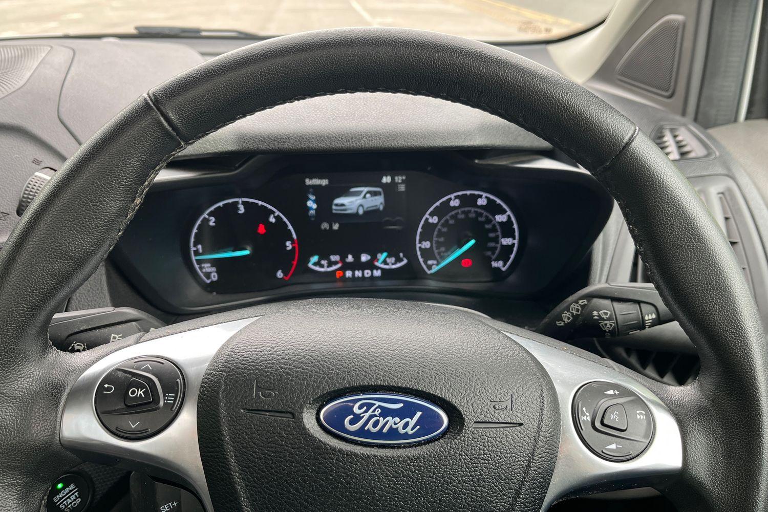 Ford GRAND TOURNEO CONNECT Photo 11