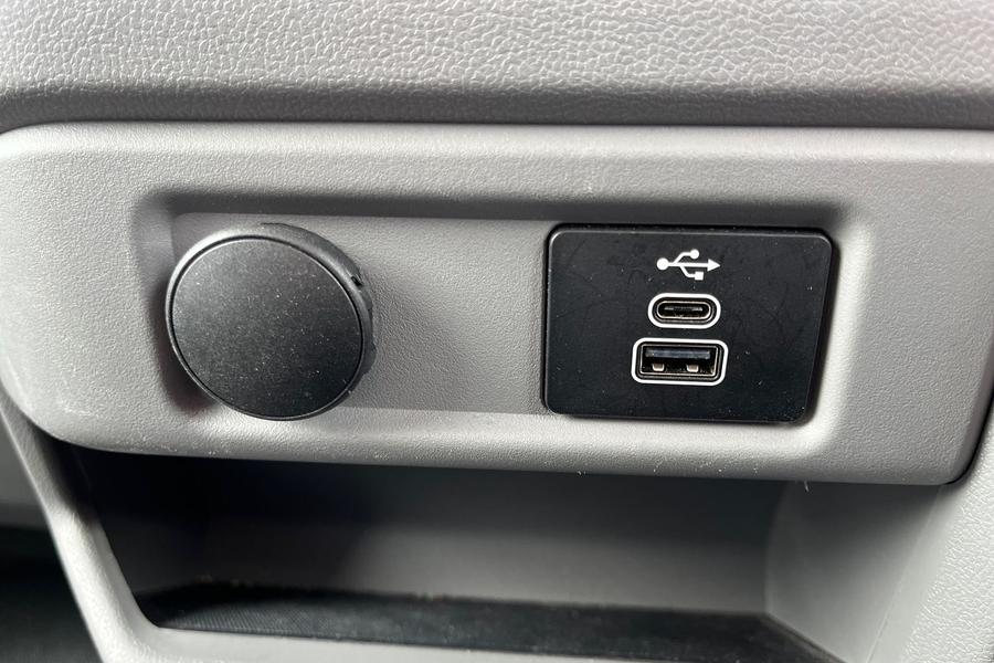 Ford TRANSIT CUSTOM Photo autoimg-37595a99507fb45fa8976c4b462f04025ca283cf.jpg