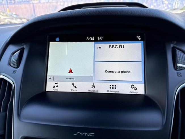 FORD Focus Photo 13