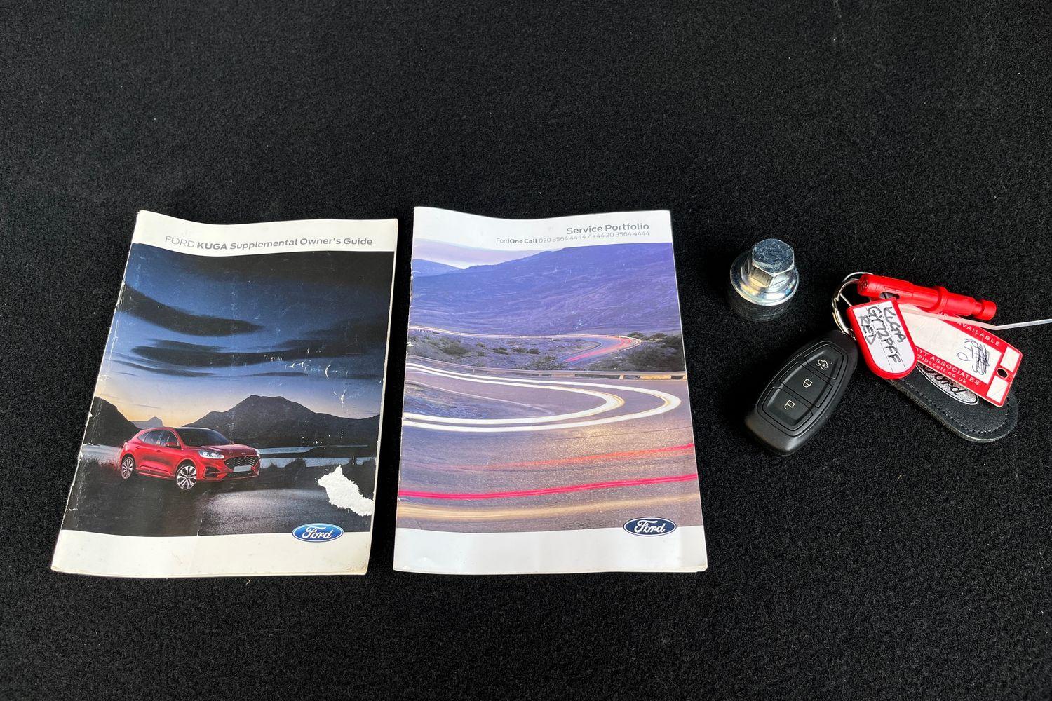 Ford KUGA Photo 21