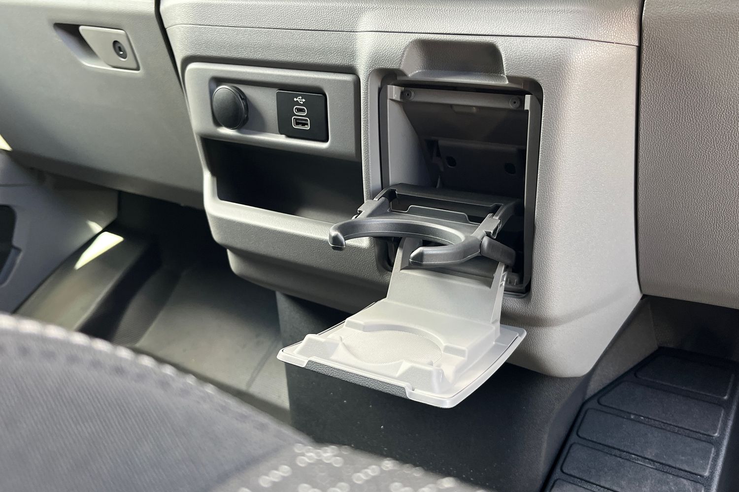 Ford E-TRANSIT CUSTOM Photo 39