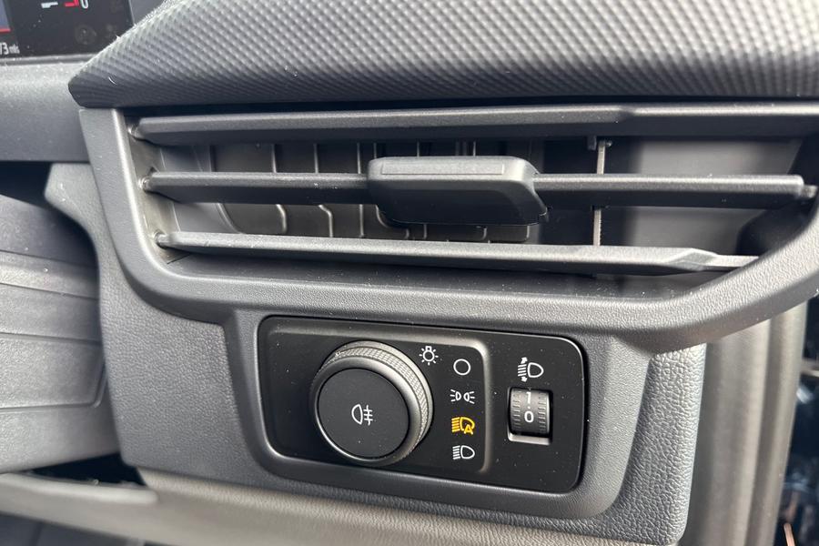 Ford TRANSIT CUSTOM Photo autoimg-37628b69ccb2ac4826f1a2b4ed6481e2e6aef09b.jpg