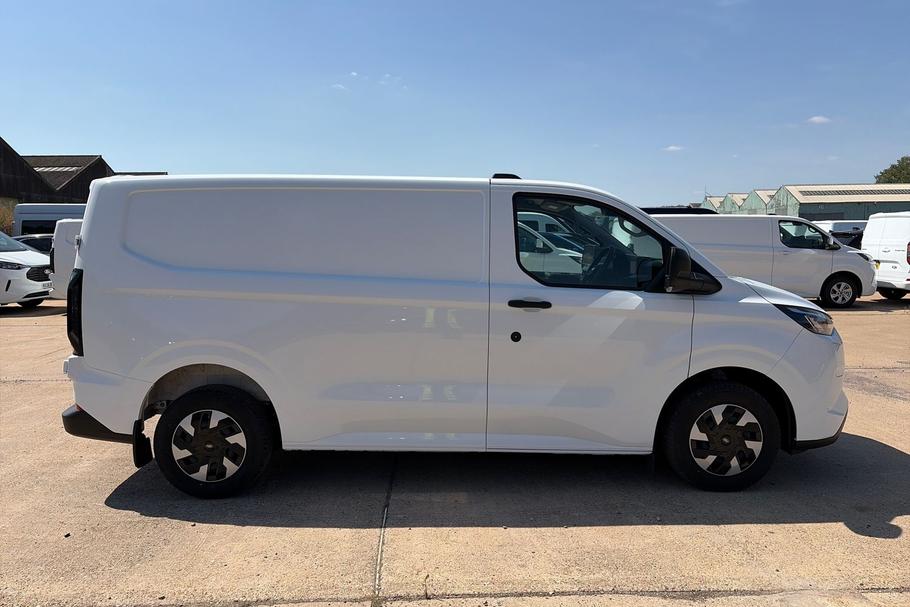 Used Ford TRANSIT CUSTOM AK75OPT 23