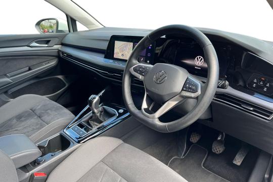 Volkswagen Golf Photo autoimg-3766cc78c5772b590bbd0eff89c82b50488765a2.jpg