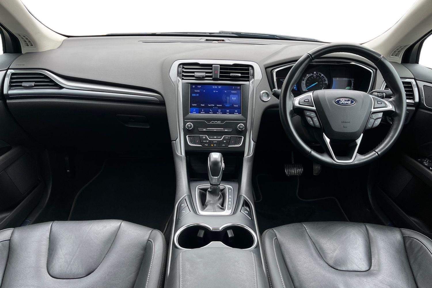 Ford Mondeo Photo 9