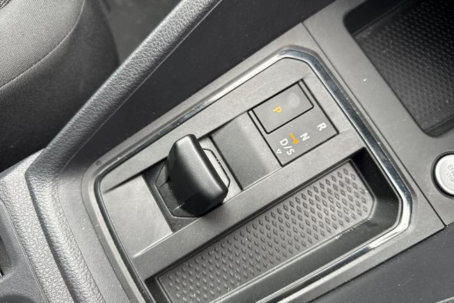 VOLKSWAGEN Caddy Photo 37