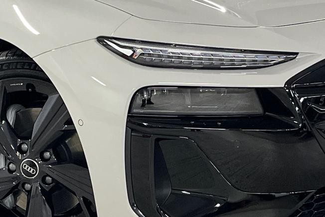 AUDI  A6 Photo 19