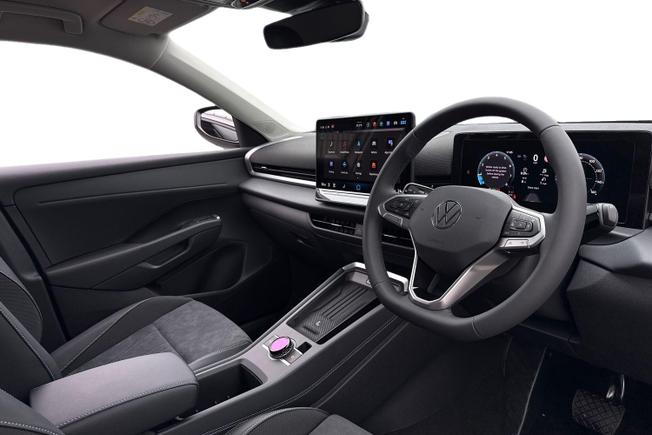 VOLKSWAGEN T-Roc Photo 6