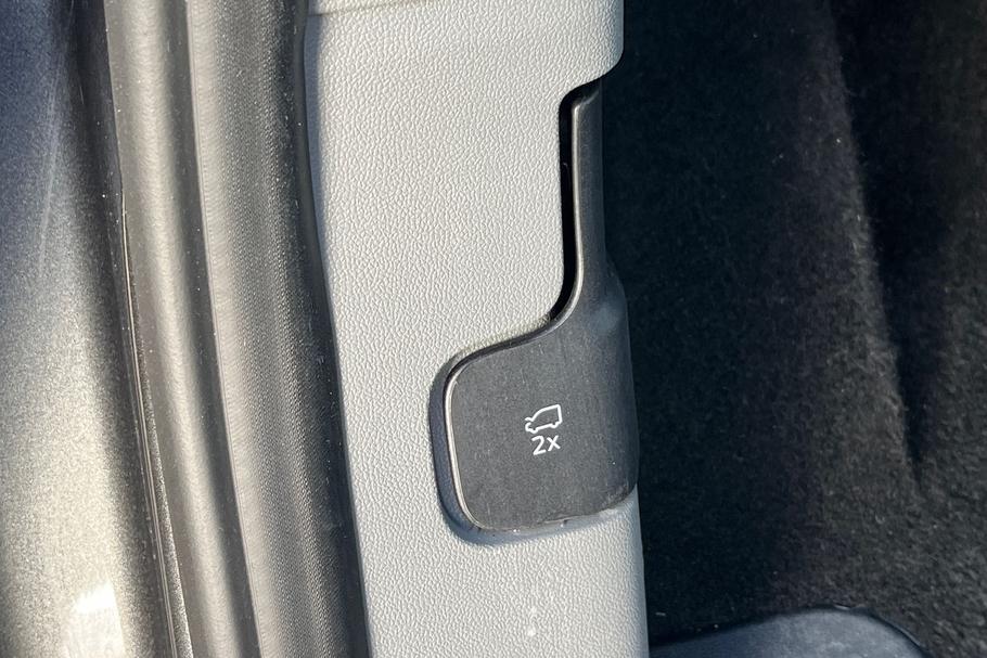 Used Ford TOURNEO CUSTOM 37