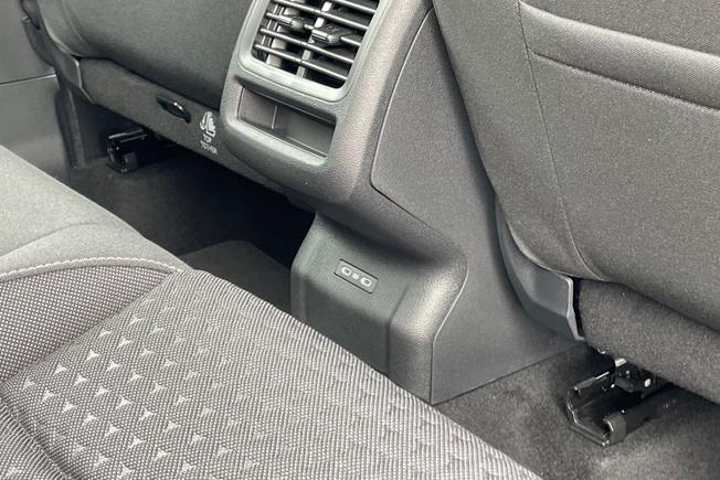 VOLKSWAGEN T-Roc Photo 49