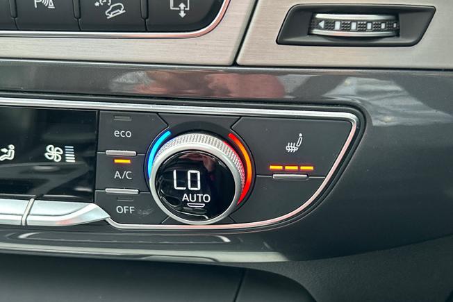 AUDI Q7 Photo 49