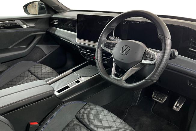 VOLKSWAGEN Passat Photo 6