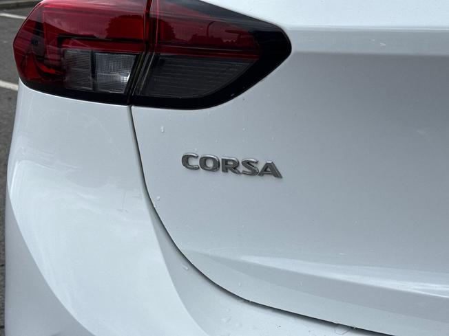 VAUXHALL Corsa Photo 29