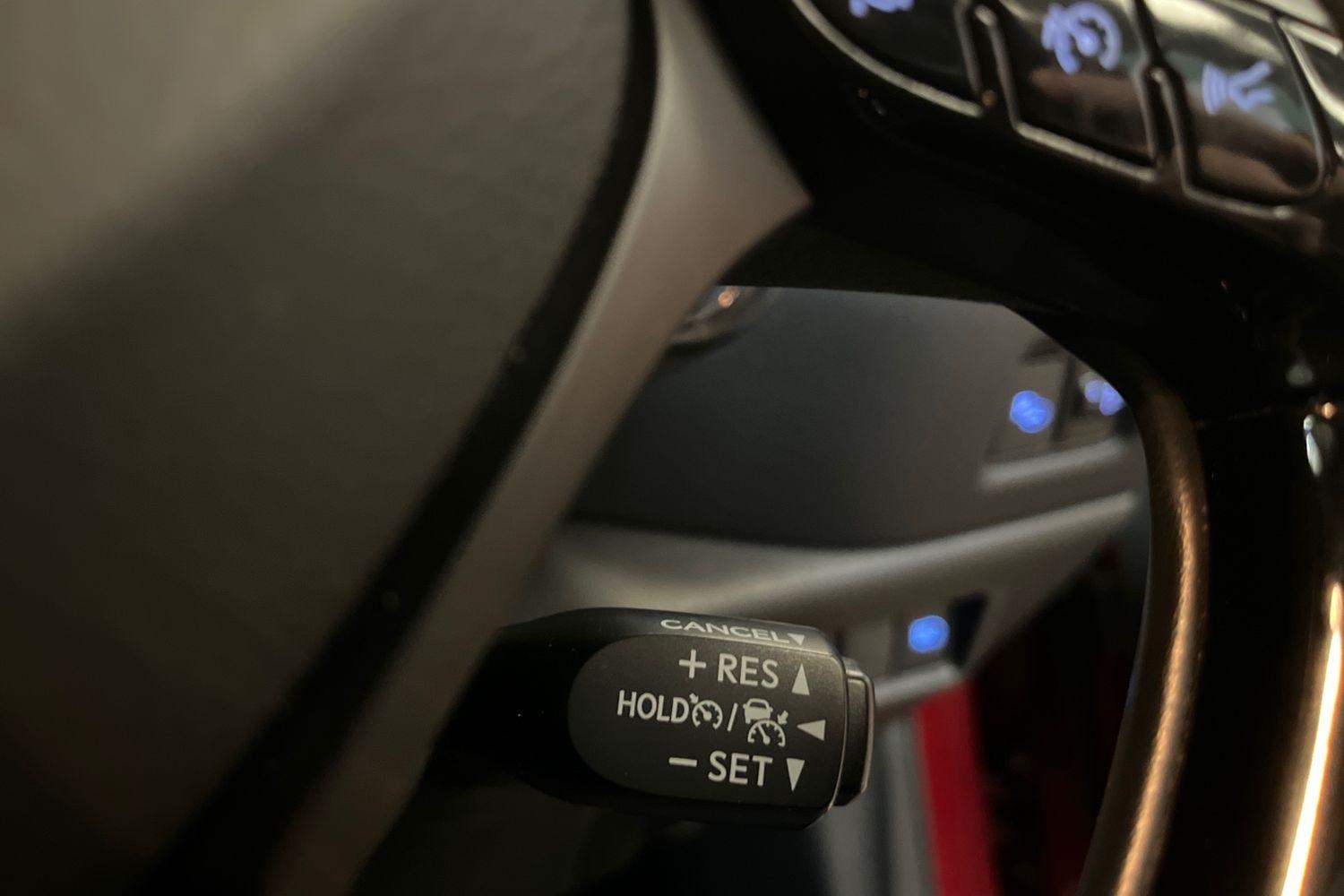 Toyota C-HR Photo 27