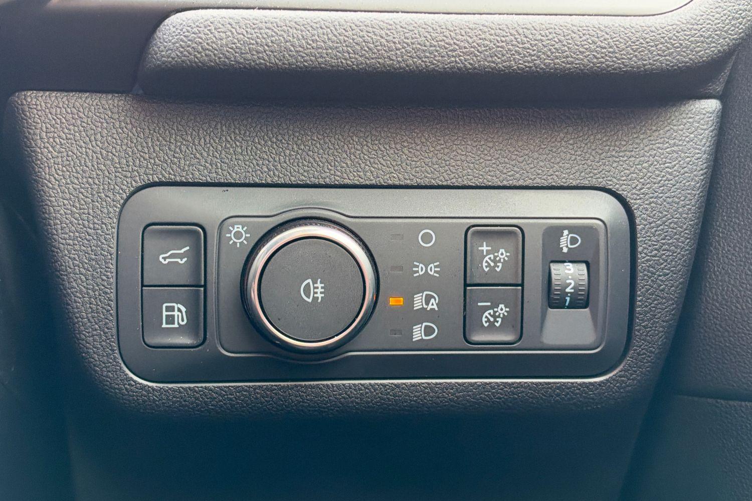 Ford KUGA Photo 31