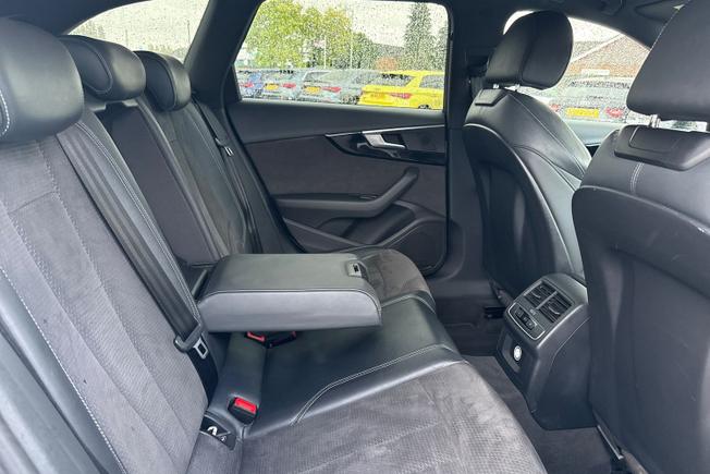 AUDI A4 Avant Photo 51