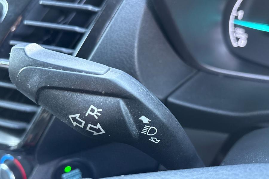 Ford TRANSIT CONNECT Photo autoimg-378b079d791fd68081495a5e2e63f6f20d35d0b6.jpg