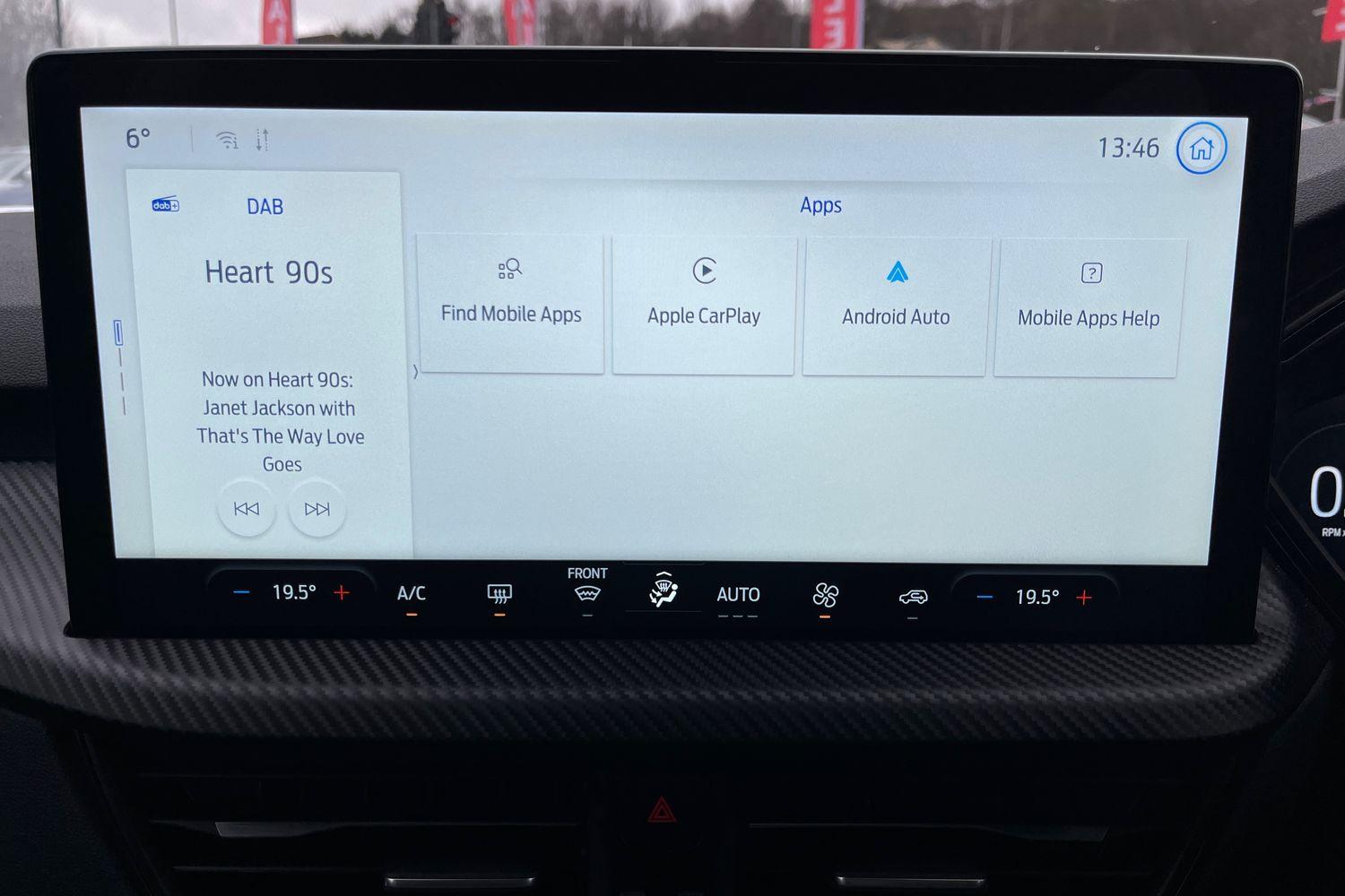 Ford Kuga Photo 29