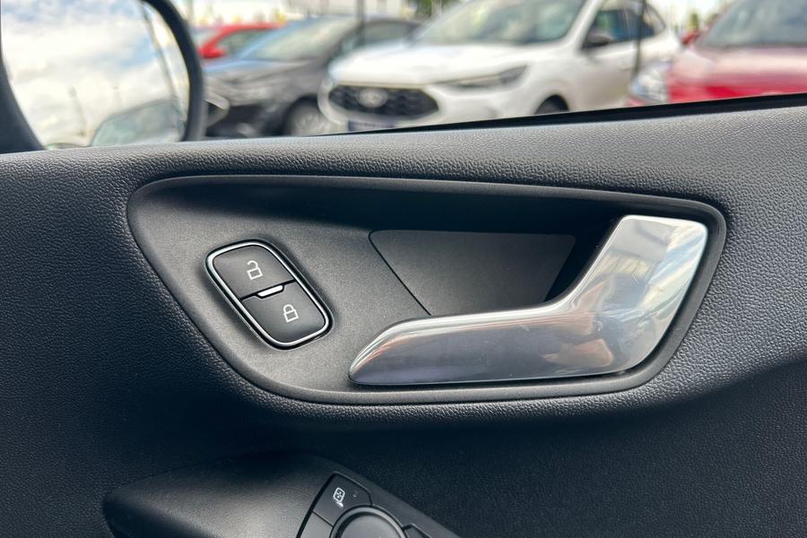 Ford Fiesta Photo autoimg-378c2f46853320258b357adfb7cd33fc30bfdf23.jpg