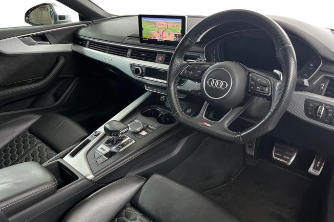 Audi RS5 Photo 6