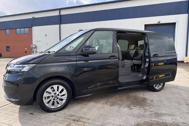 VOLKSWAGEN Multivan Photo 33