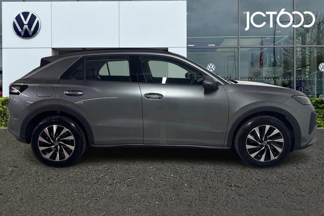 VOLKSWAGEN T-Roc Photo 4