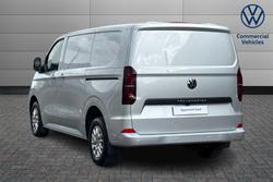 VOLKSWAGEN Transporter Photo 3