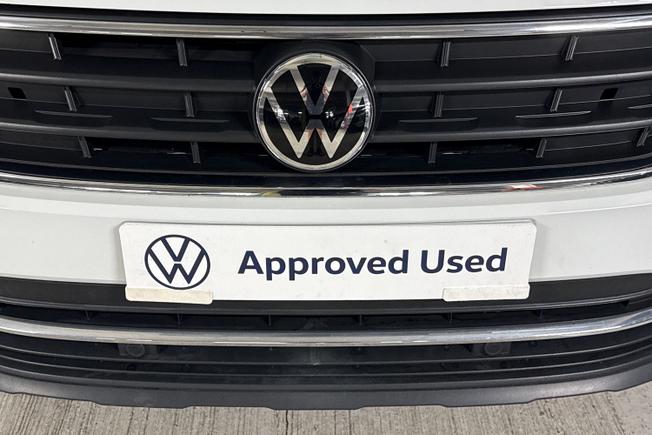 VOLKSWAGEN Tiguan Photo 39
