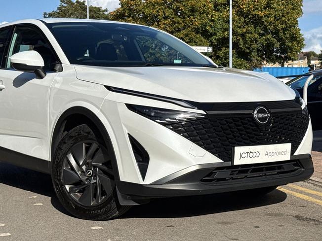 NISSAN Qashqai Photo 24
