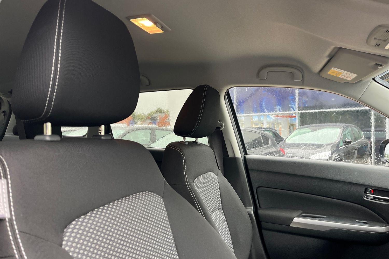 Suzuki Vitara Photo 16