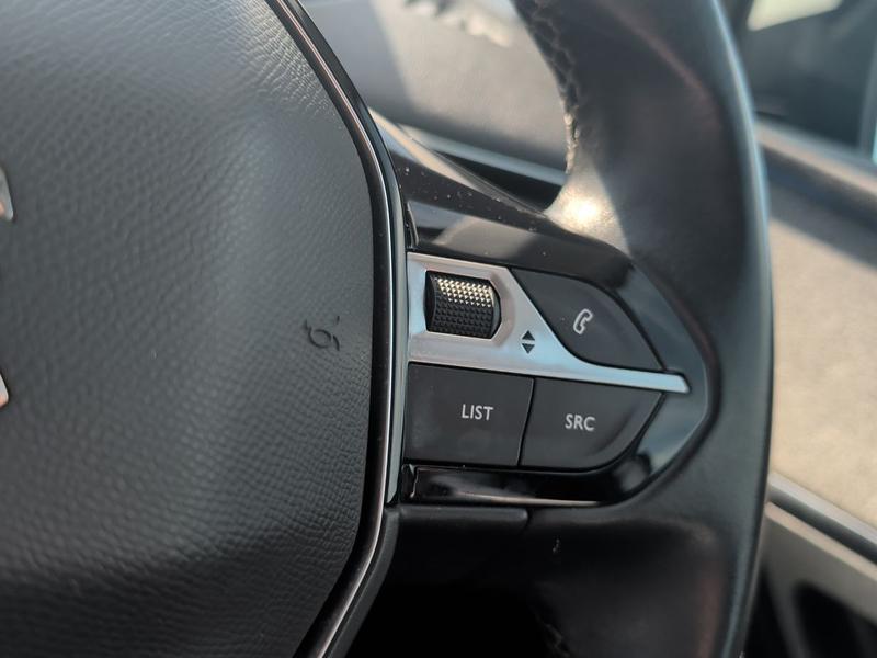 Used Peugeot 3008 AF71CUO 36