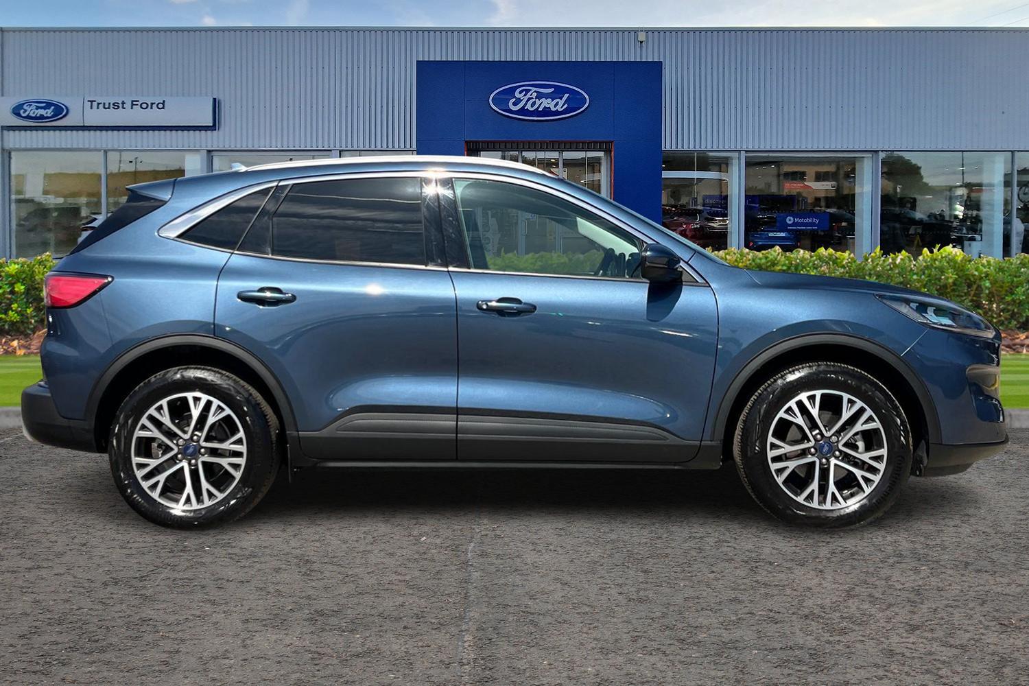 Ford Kuga Photo 2