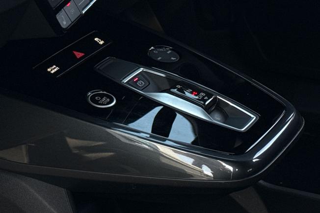 AUDI Q4 E-Tron Photo 45