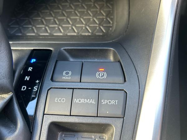 Toyota RAV4 Photo autoimg-379f988f7fc57683ec343eea81293bd42bbab1b2.jpg