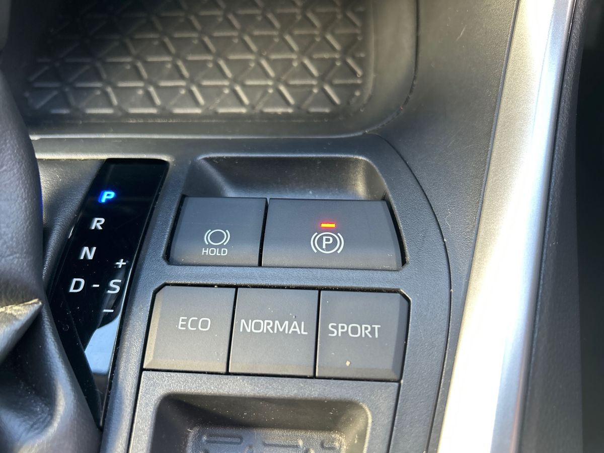Toyota RAV4 Photo 20