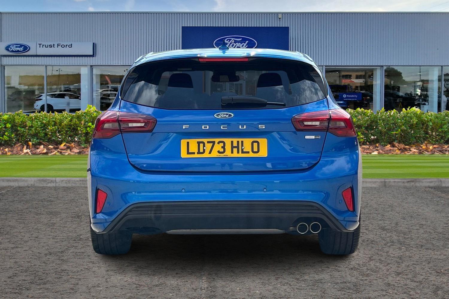Ford Focus Photo 6